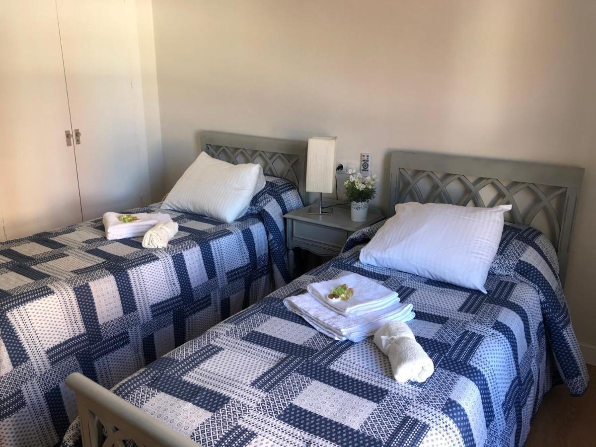 Malaga Playa Centro Ideal Familia Y Amigos المظهر الخارجي الصورة