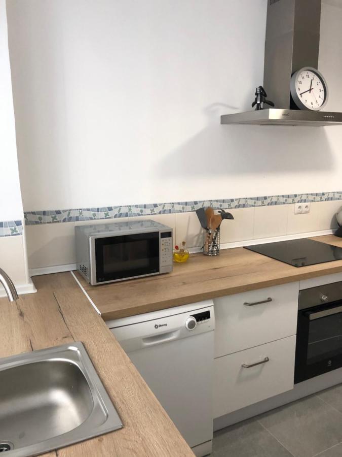 Malaga Playa Centro Ideal Familia Y Amigos المظهر الخارجي الصورة