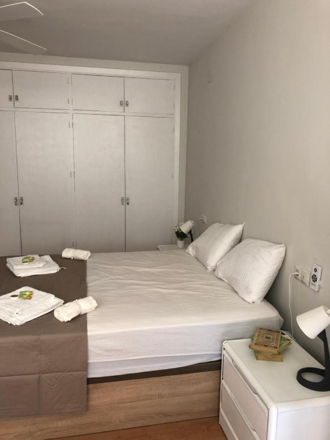 Malaga Playa Centro Ideal Familia Y Amigos المظهر الخارجي الصورة